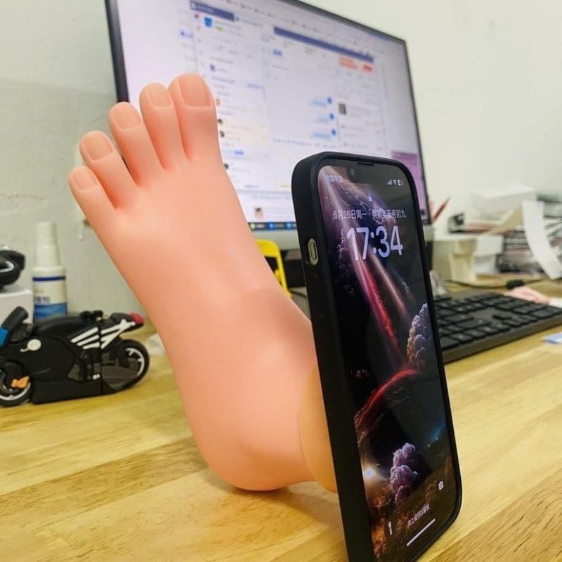 3D funny foot shaped phone cas - огляд і ціна Phone Cases Ugly