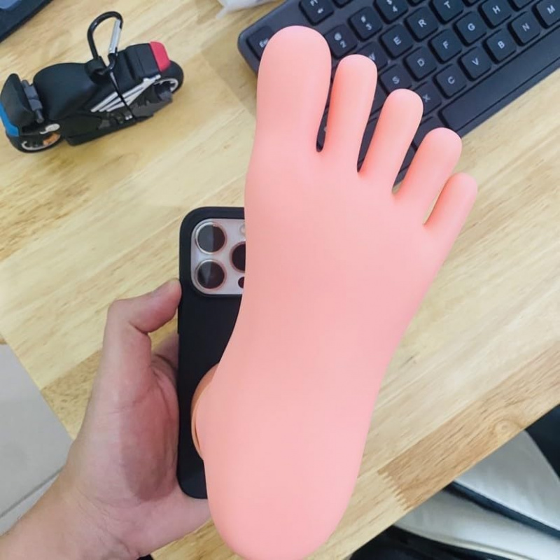 3D funny foot shaped phone cas - огляд і ціна Phone Cases Ugly